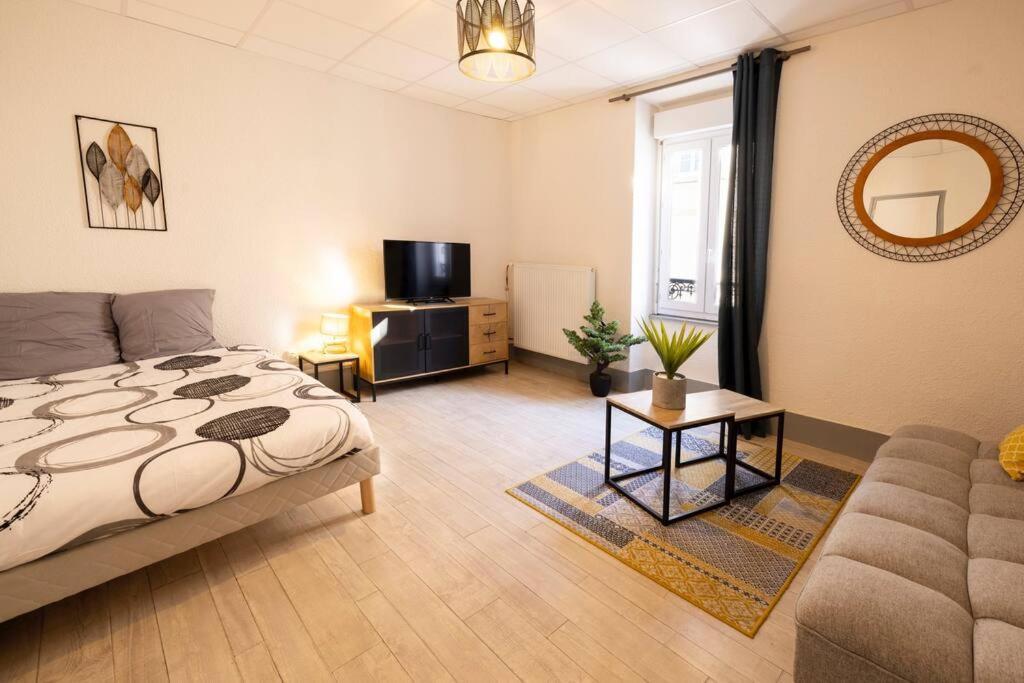 L'Urbain B - Tout Equipe - Centre-Ville Gare Montluçon Exteriör bild
